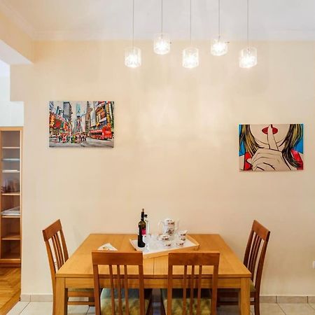 Athens Strawberry Hideaway - City Chic Retreat Eksteriør billede