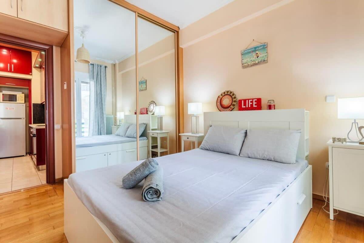 Athens Strawberry Hideaway - City Chic Retreat Eksteriør billede