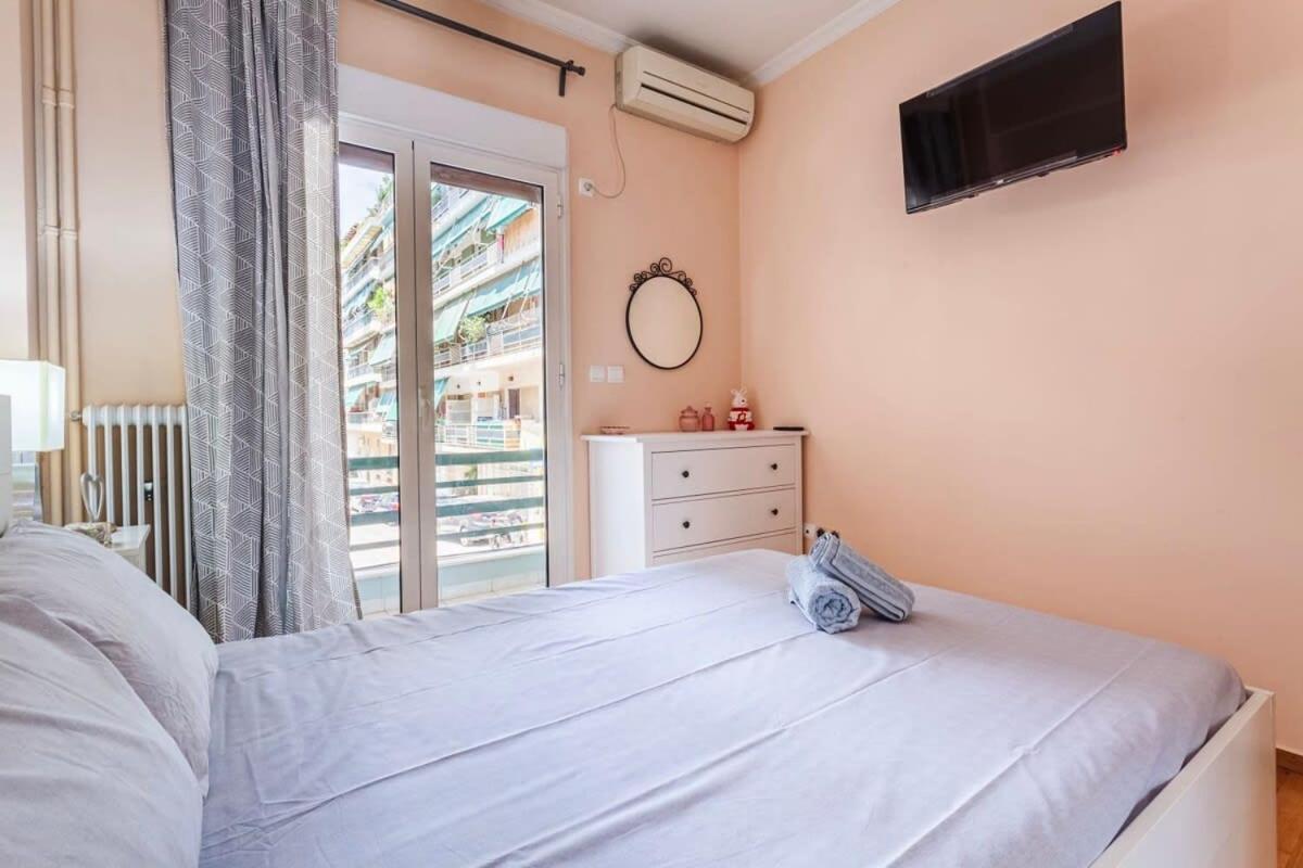 Athens Strawberry Hideaway - City Chic Retreat Eksteriør billede