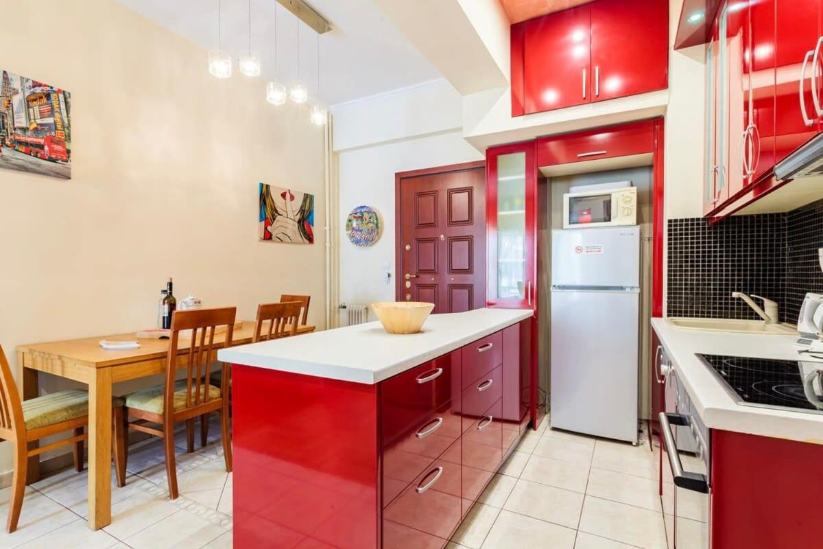 Athens Strawberry Hideaway - City Chic Retreat Eksteriør billede