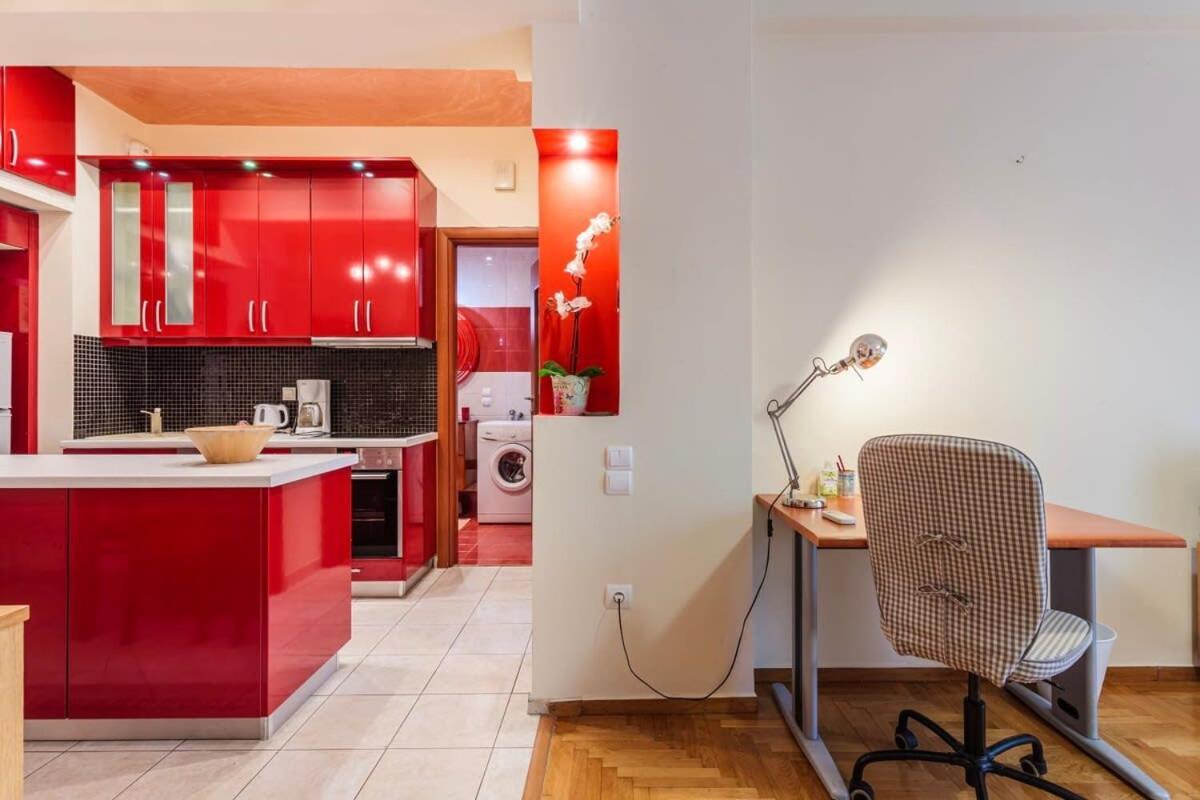 Athens Strawberry Hideaway - City Chic Retreat Eksteriør billede